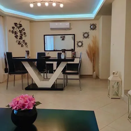 G&g House Holiday home Kalamata
